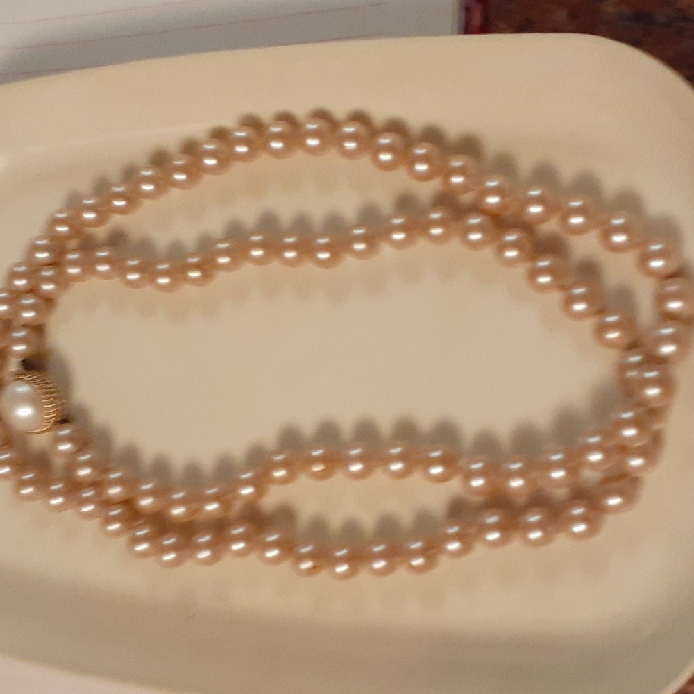 Antique string of pearls